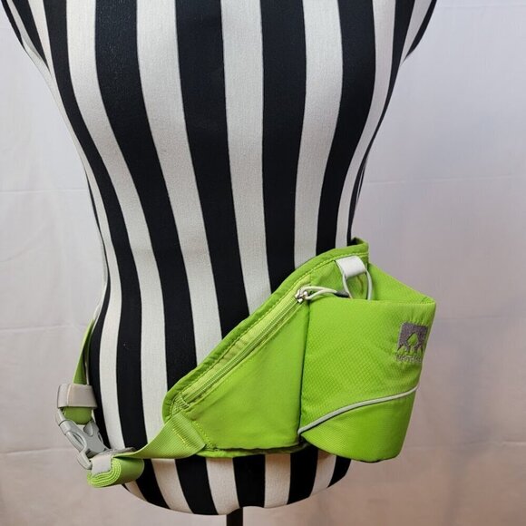 Nathan Hydration Waist Pak Pack Running 22oz Lime Green Triangle Hiking Fanny - Picture 2 of 6